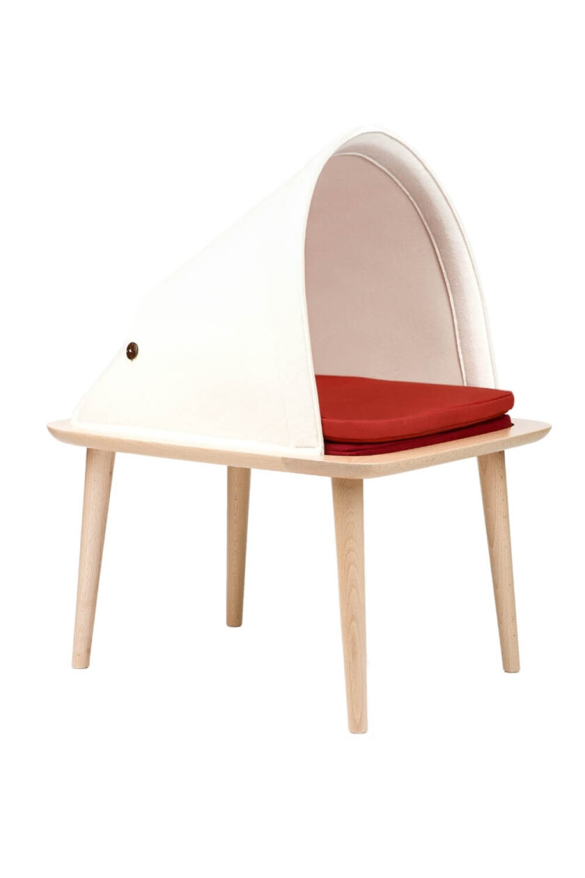 Elevated felt and wood dome cat bed 1